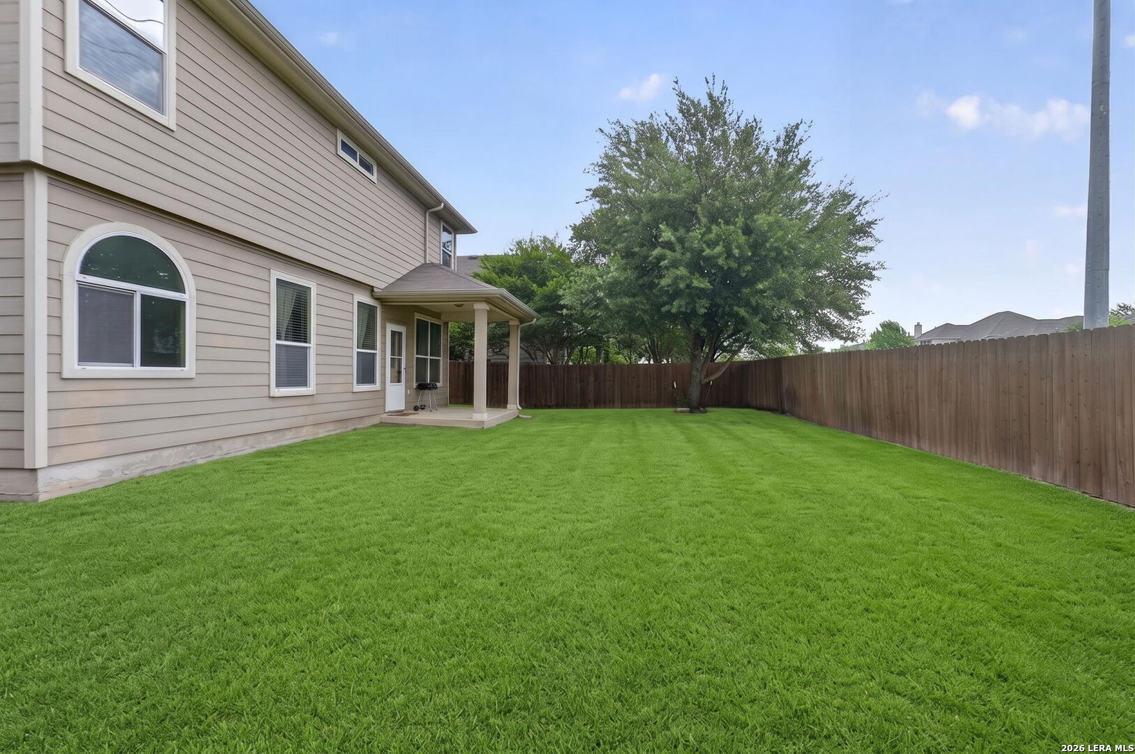 main property photo 50