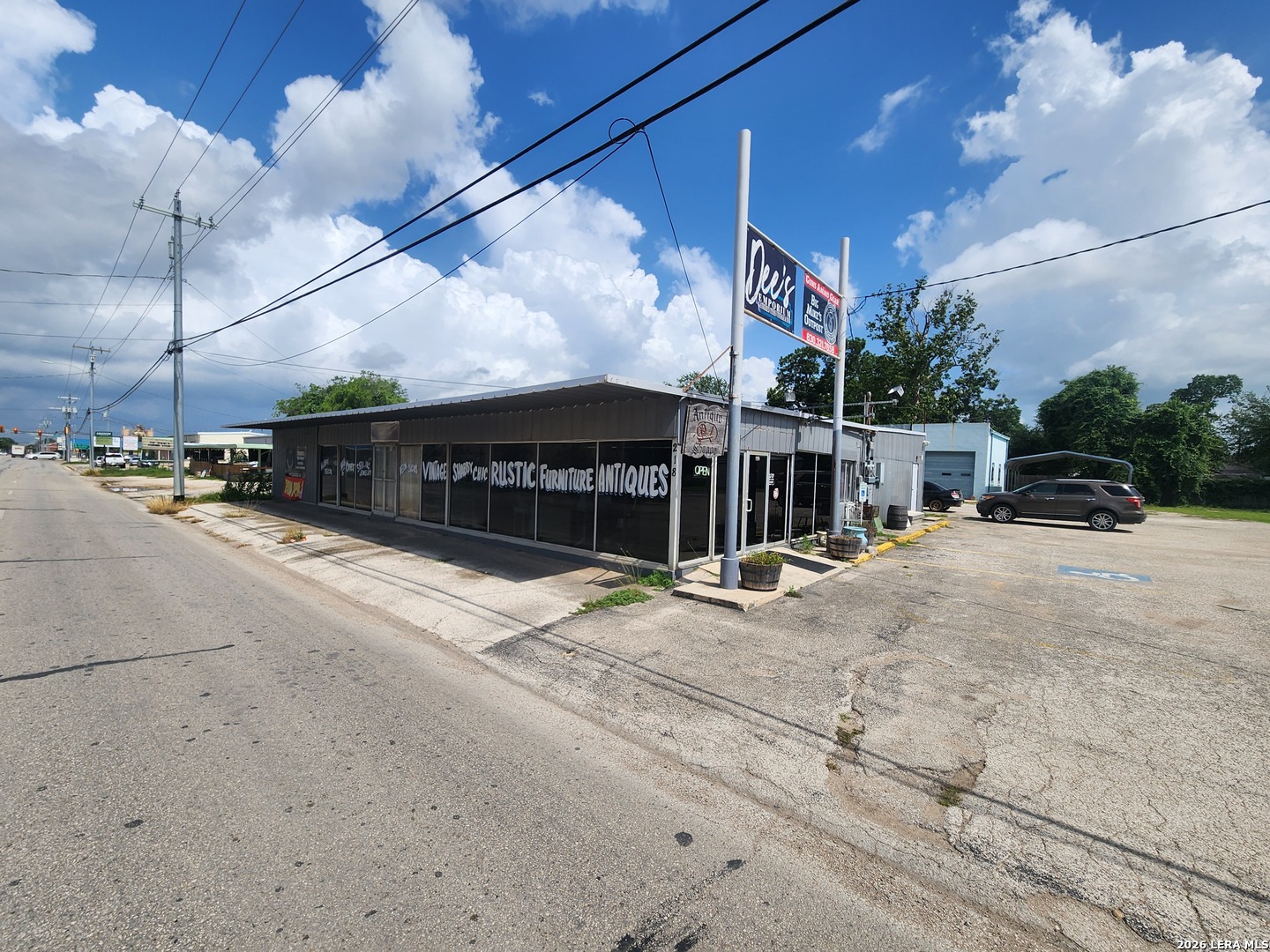 main property photo 2