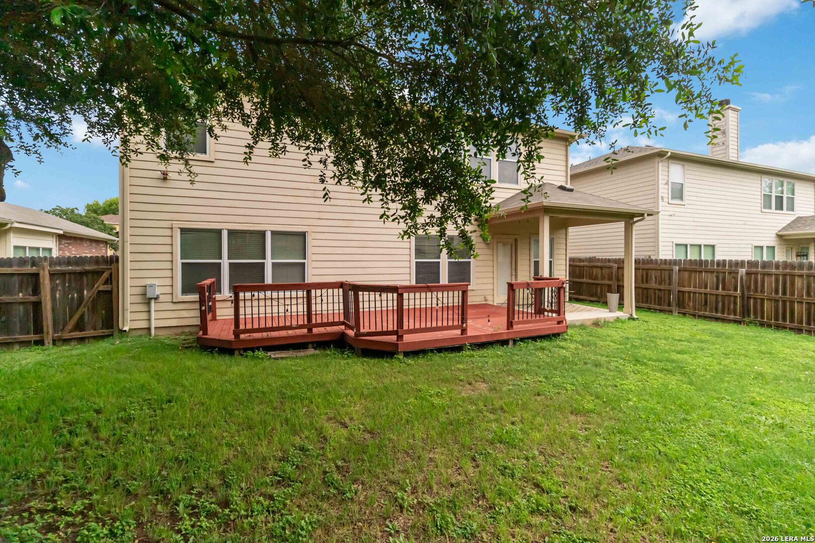 main property photo 23