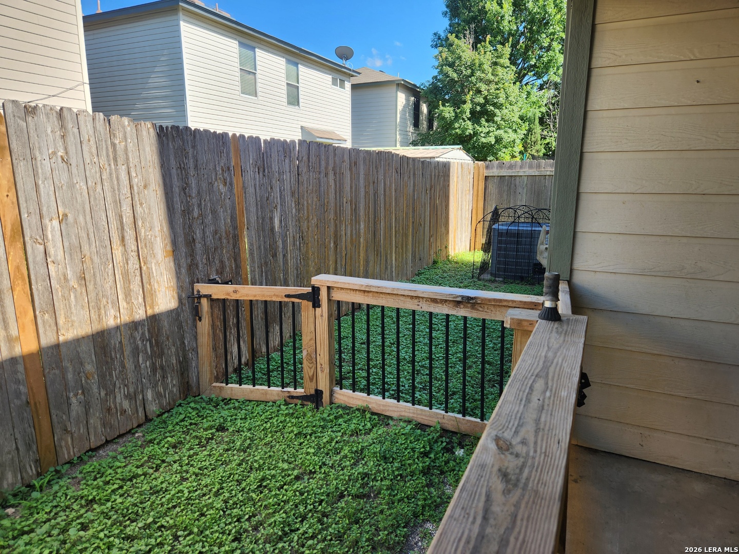 main property photo 25