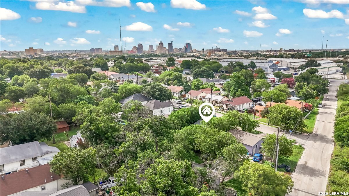 main property photo 19