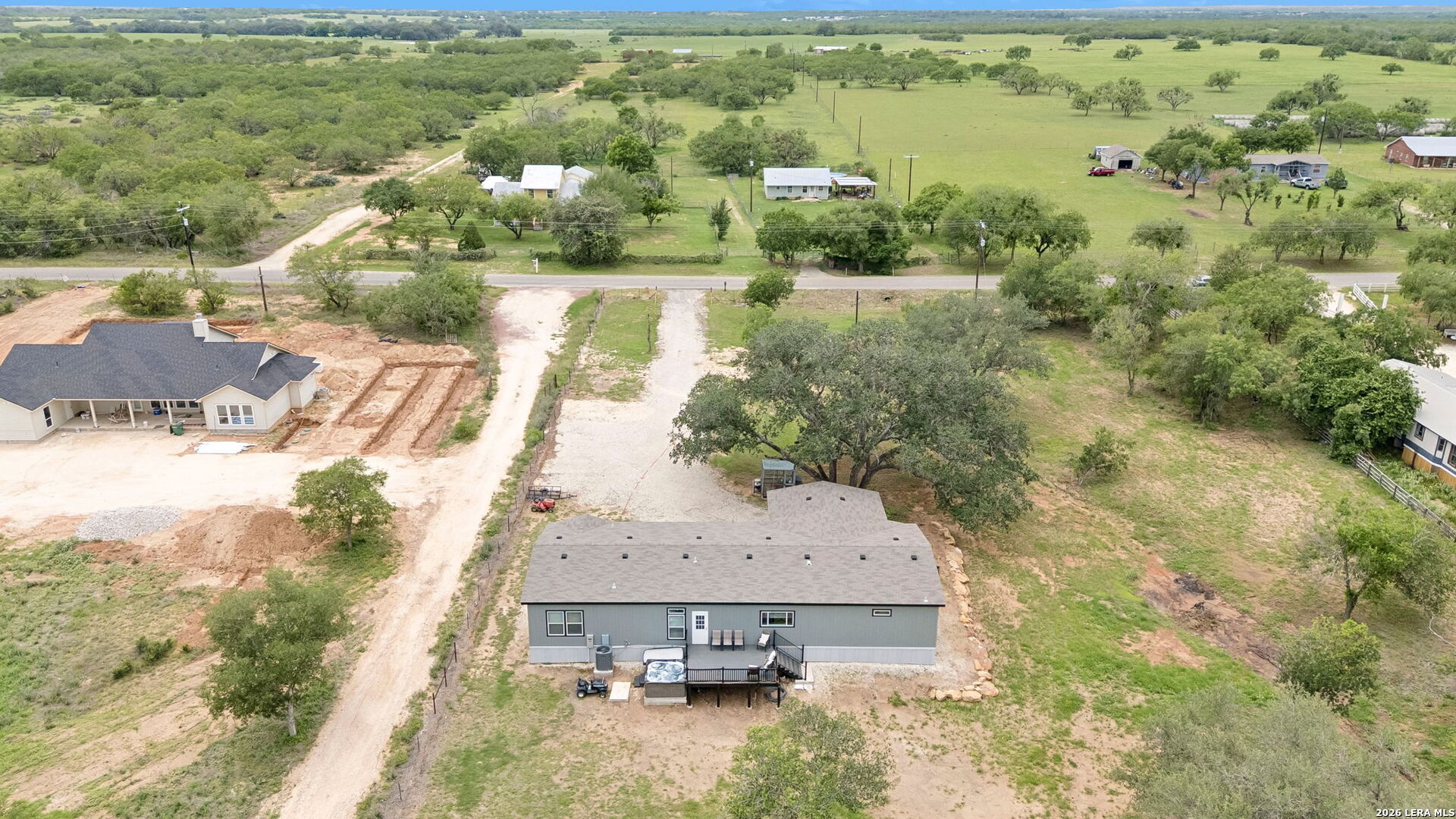 main property photo 21