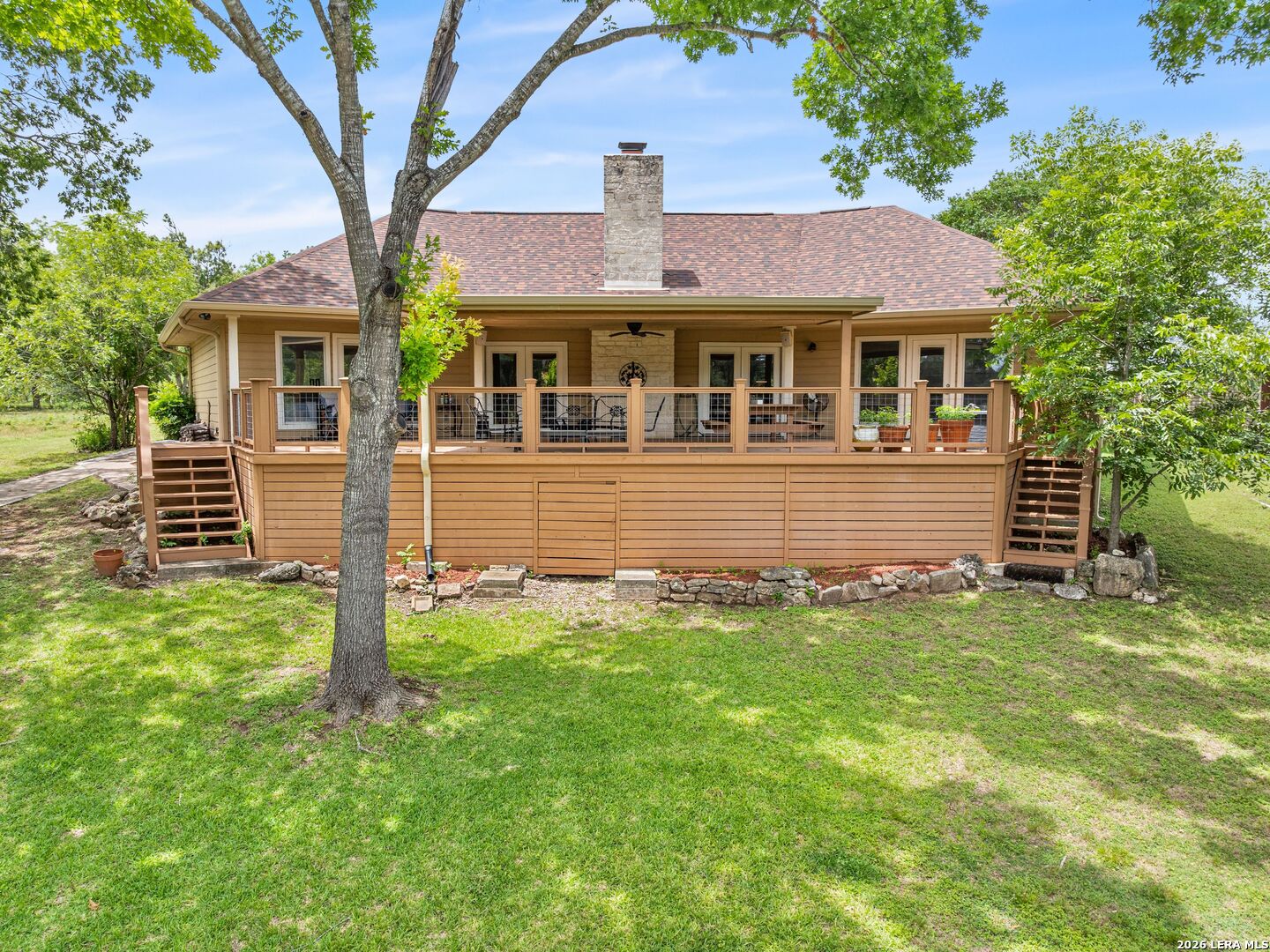 main property photo 17