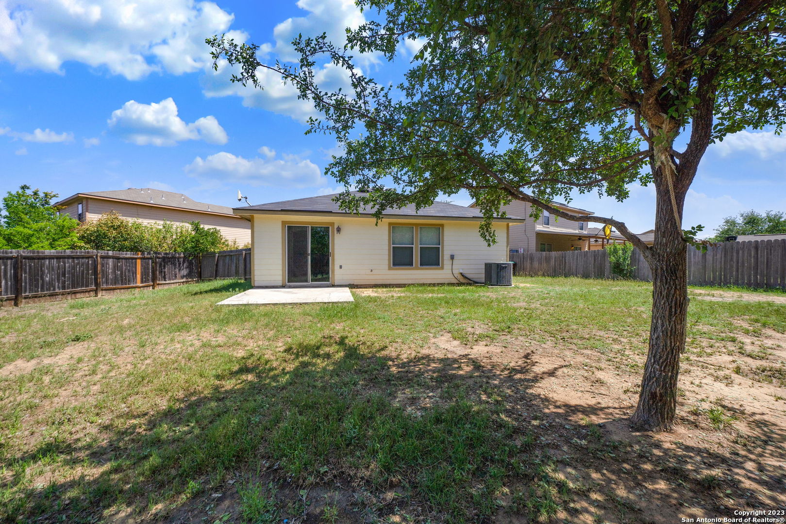 main property photo 26