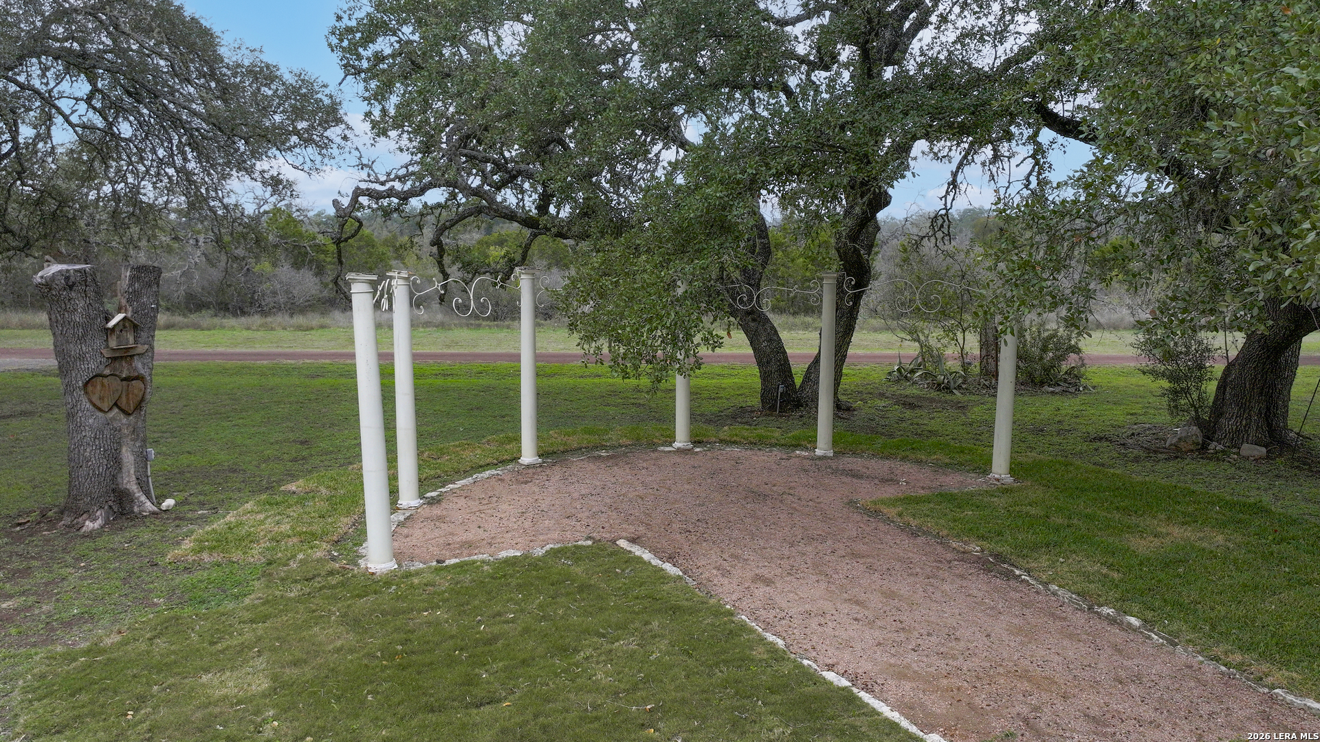 main property photo 34