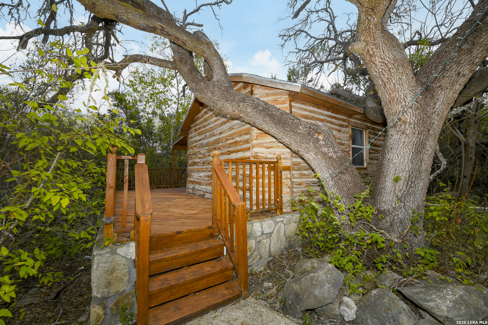 main property photo 38