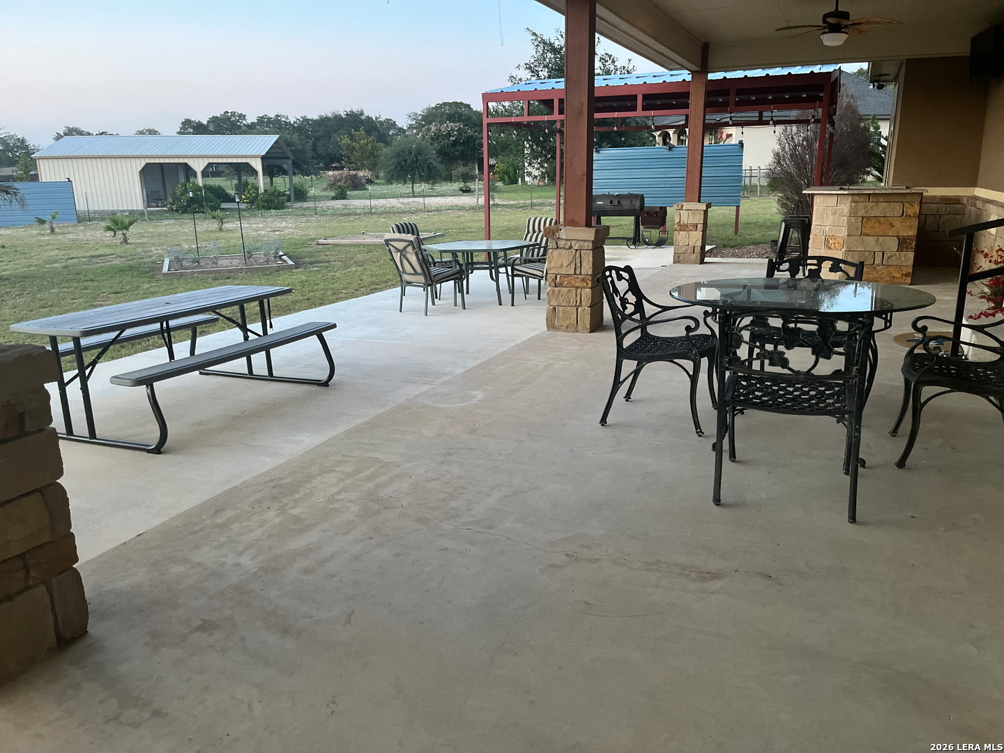 main property photo 38