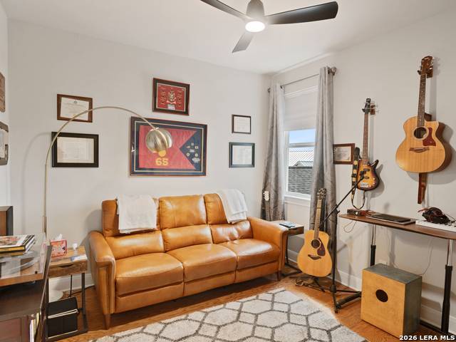 main property photo 16