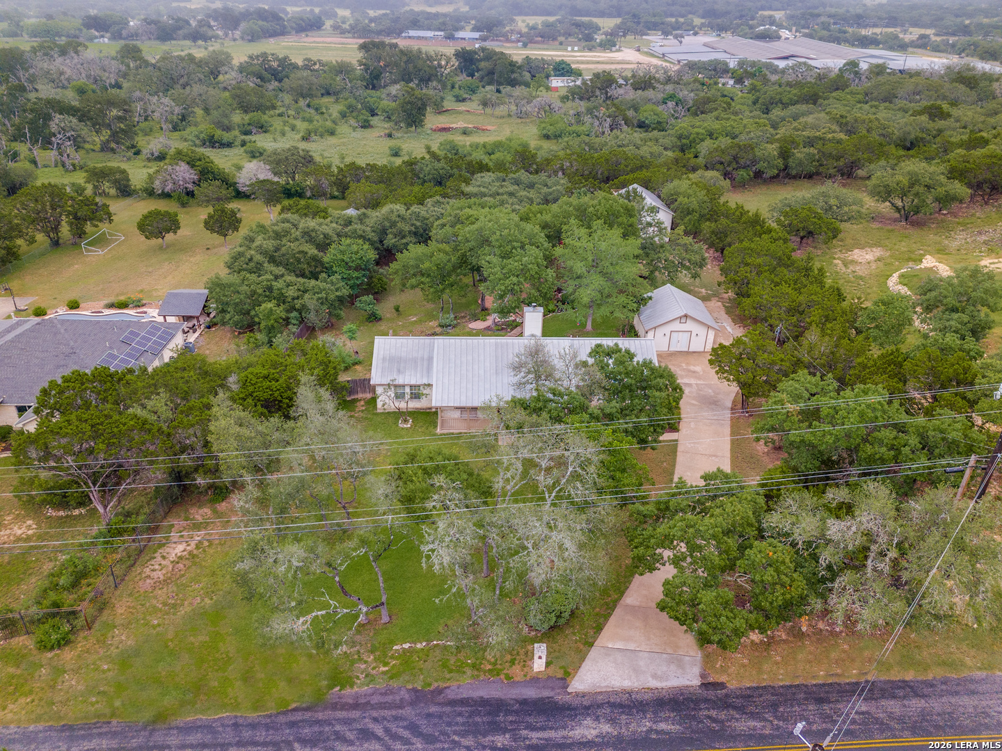 main property photo 30