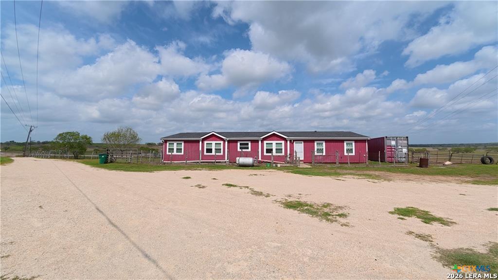 main property photo 30