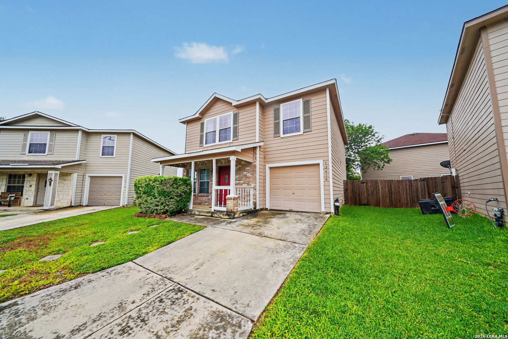 main property photo 5