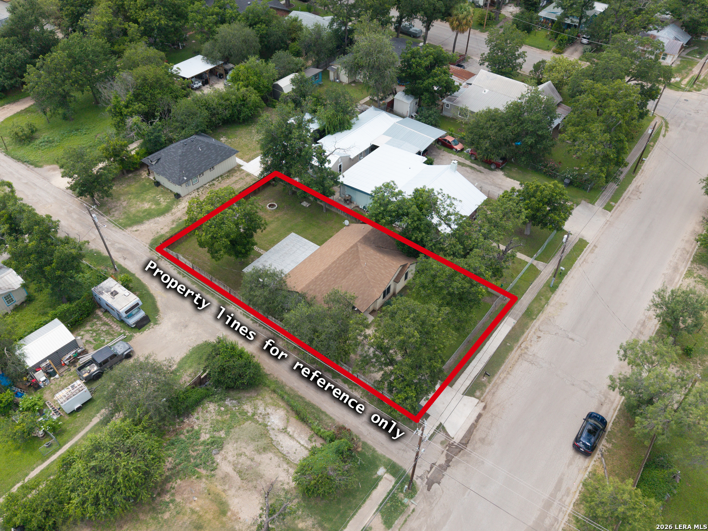 main property photo 33