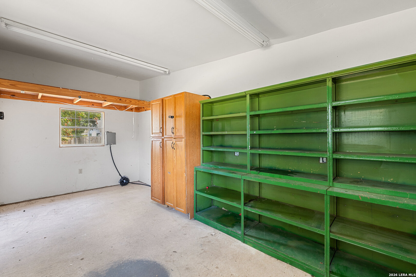 main property photo 42