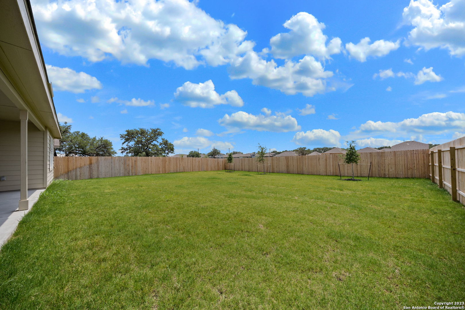 main property photo 36
