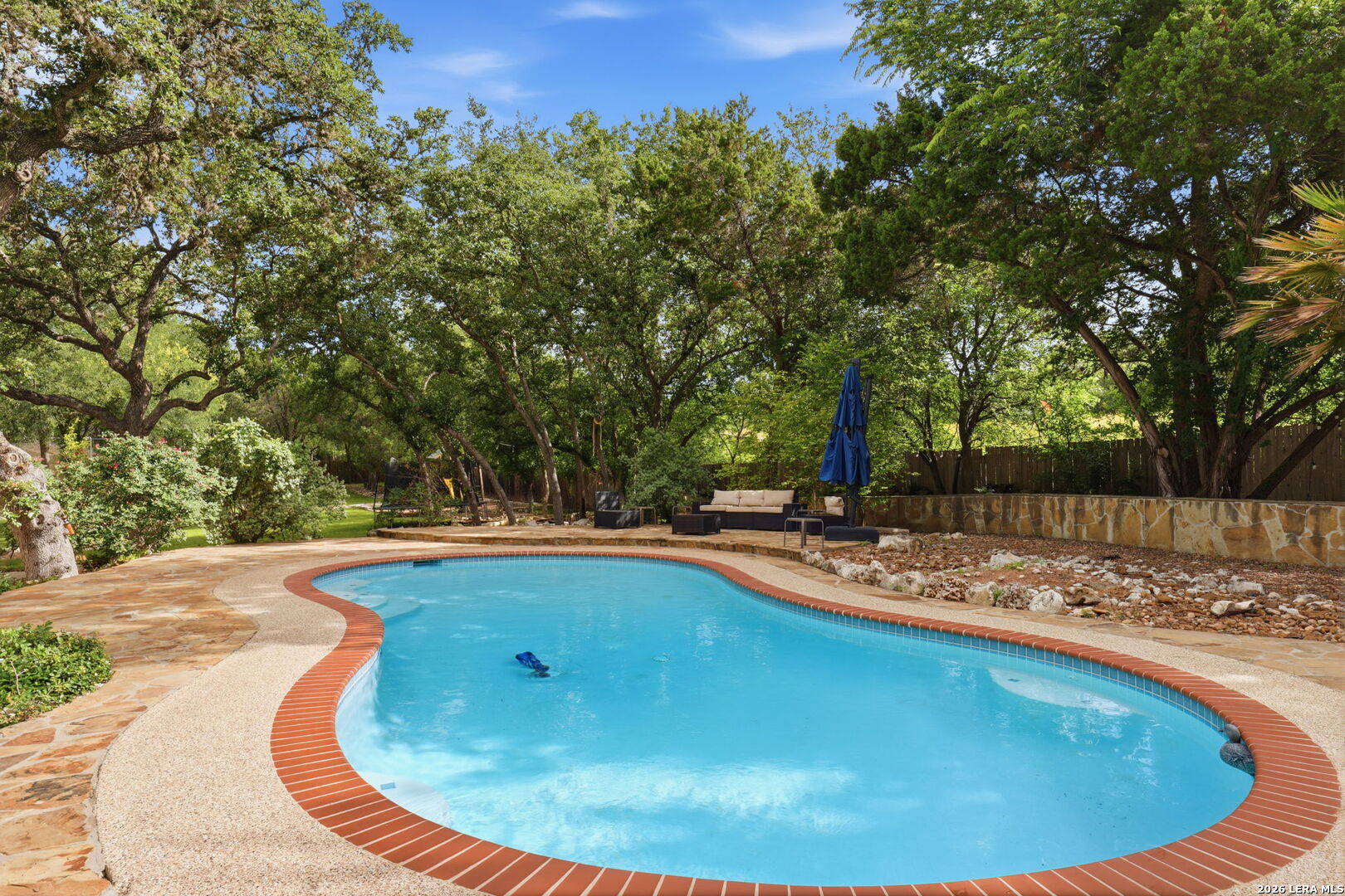 main property photo 60