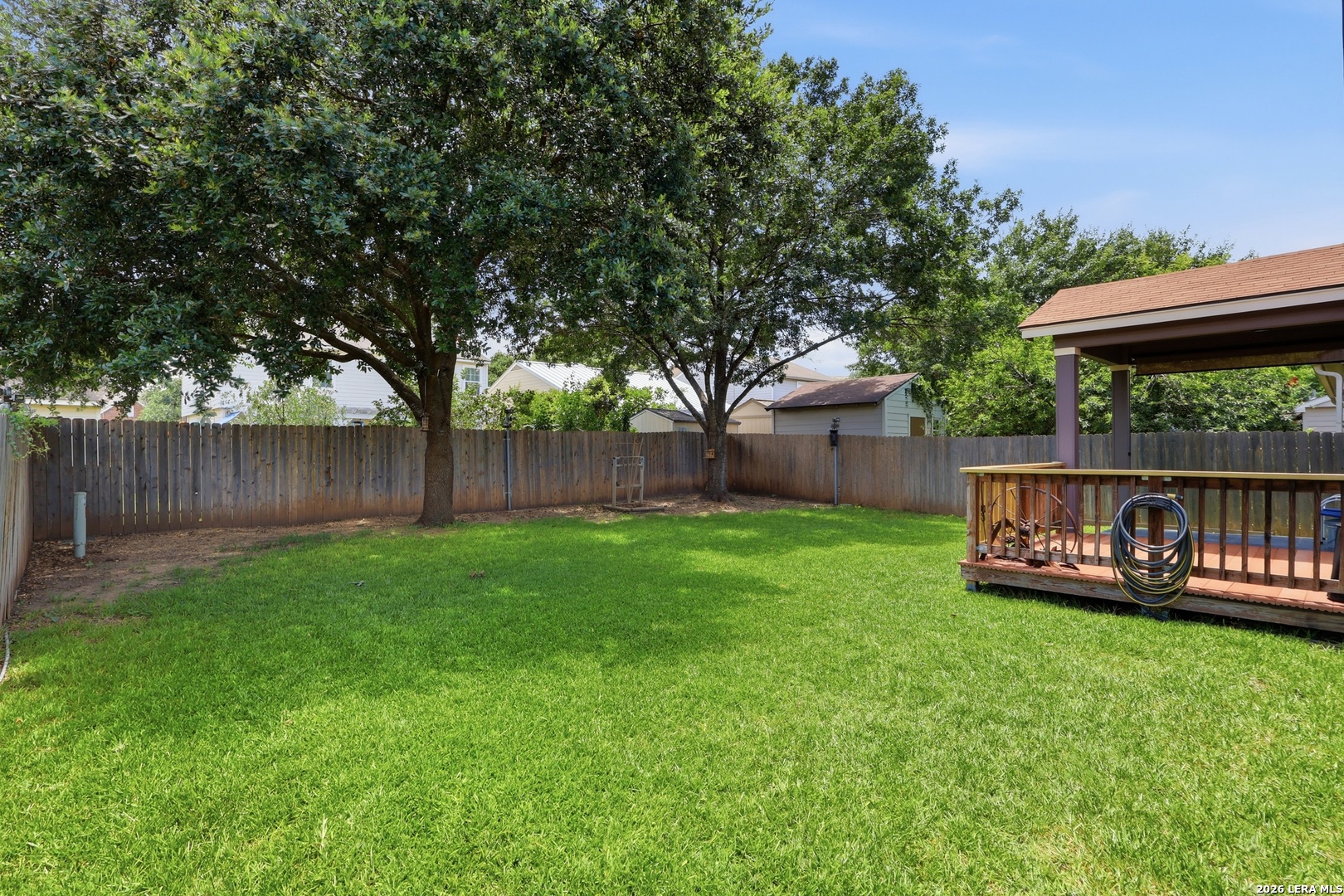 main property photo 33