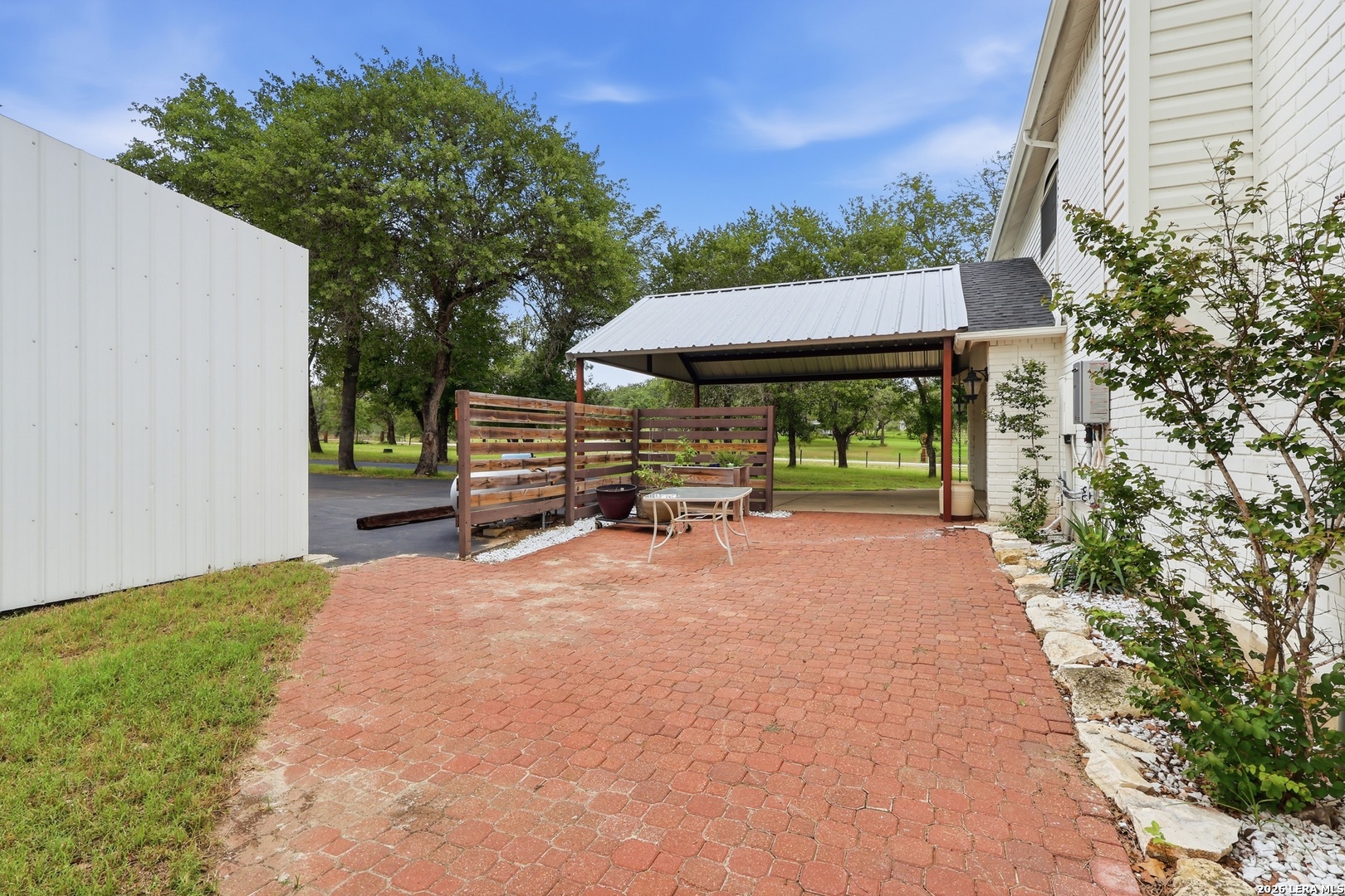main property photo 47