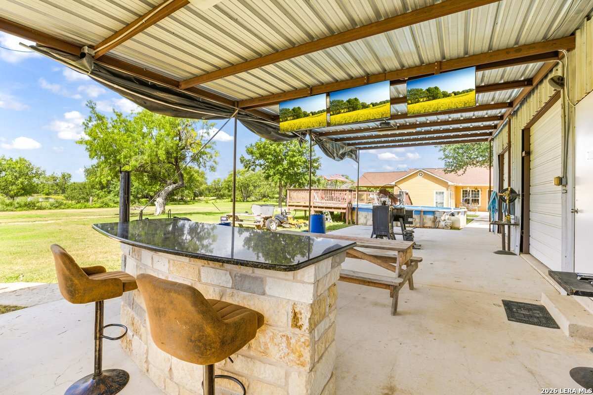 main property photo 41