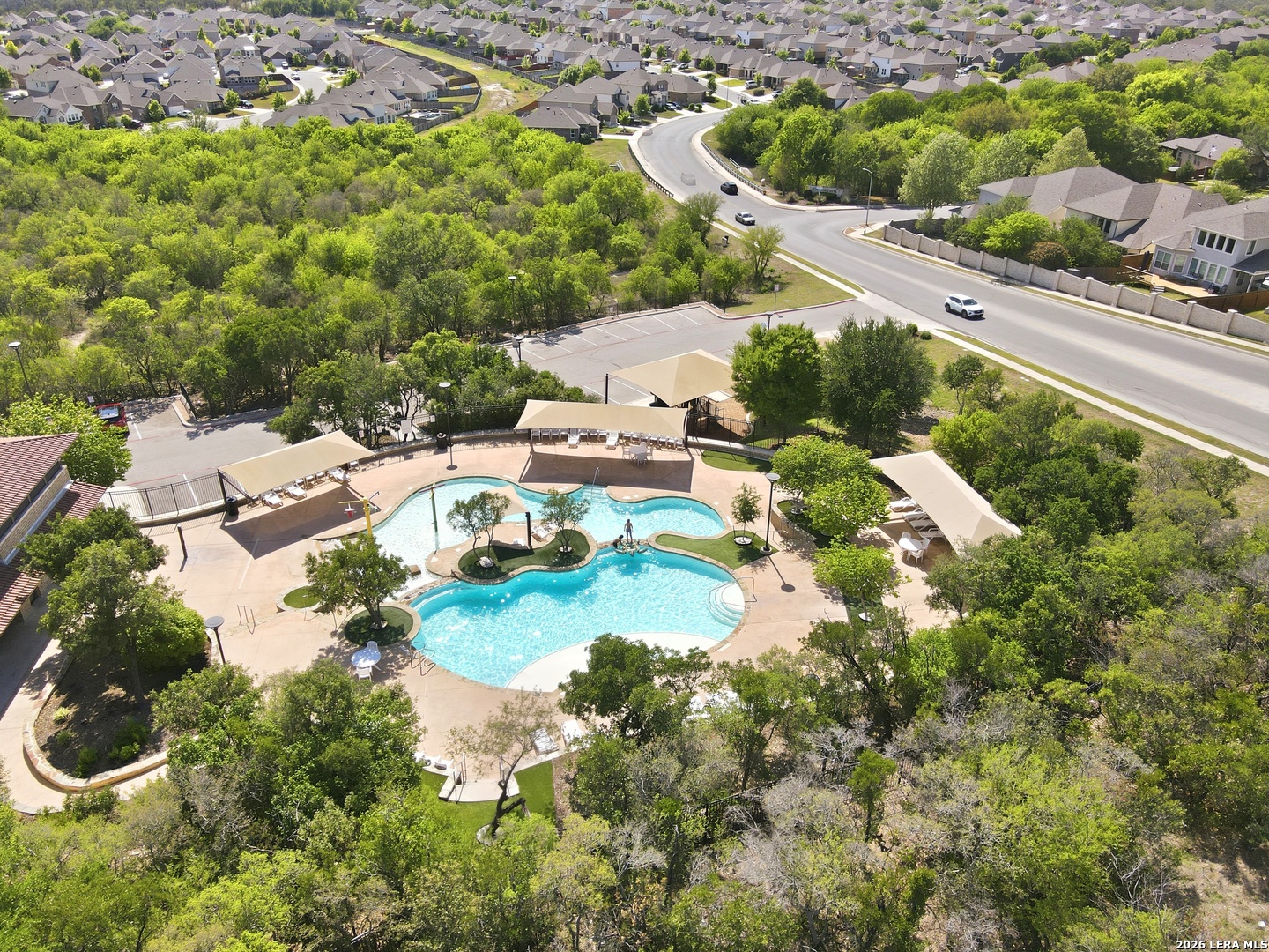 main property photo 49