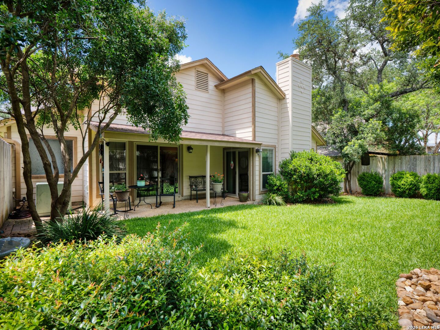 main property photo 27