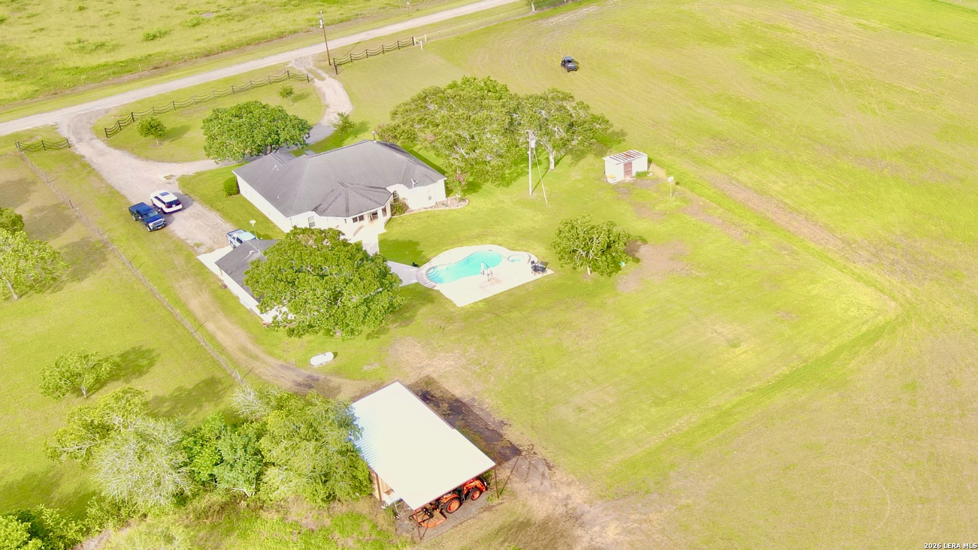 main property photo 48