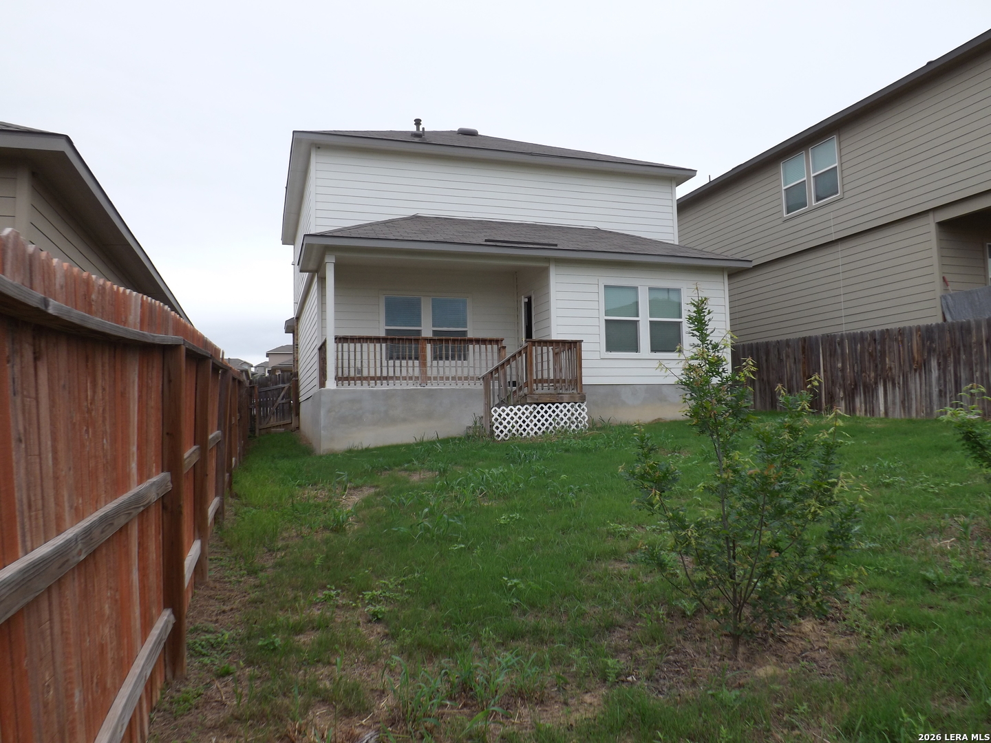 main property photo 17