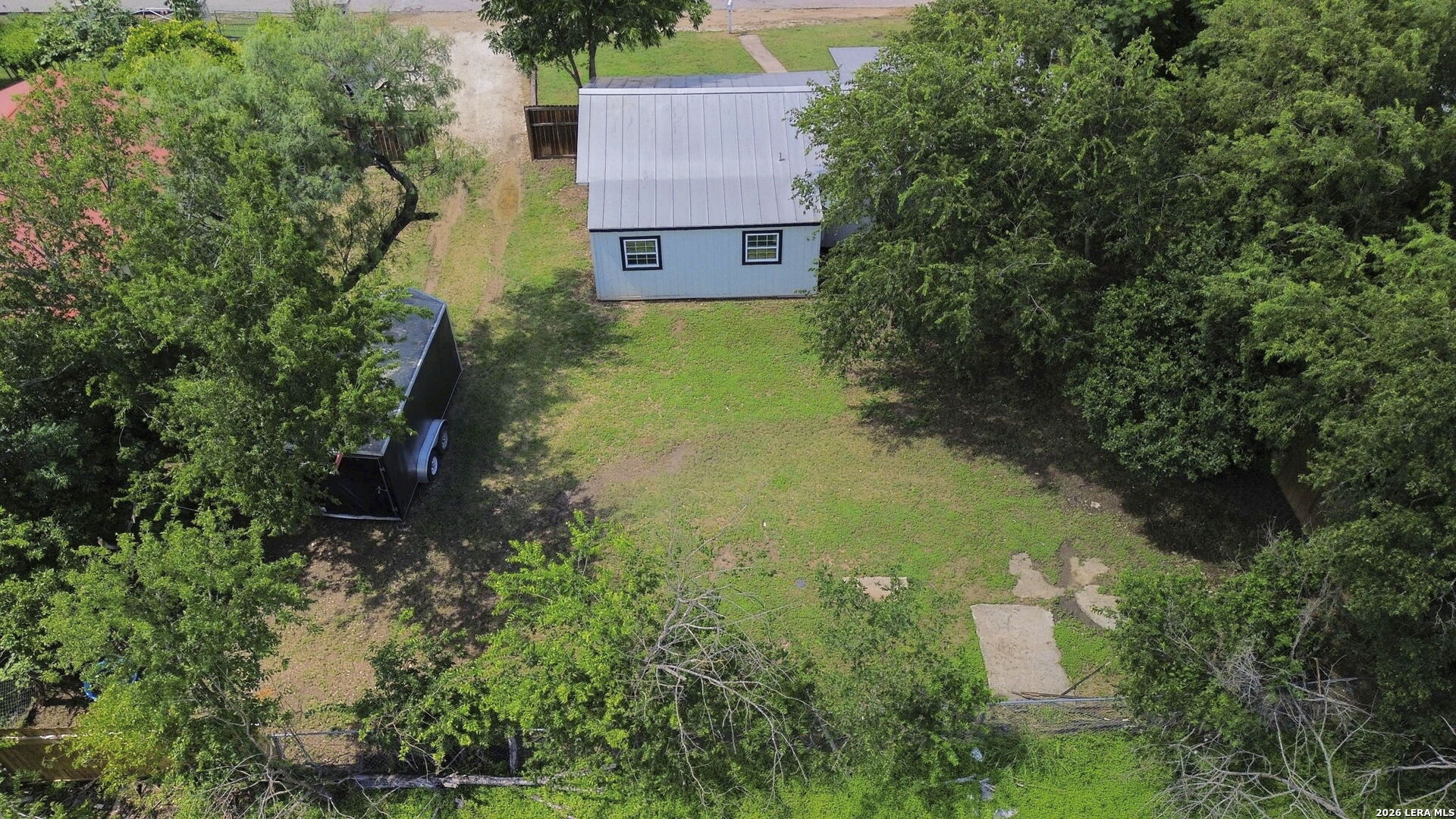 main property photo 31