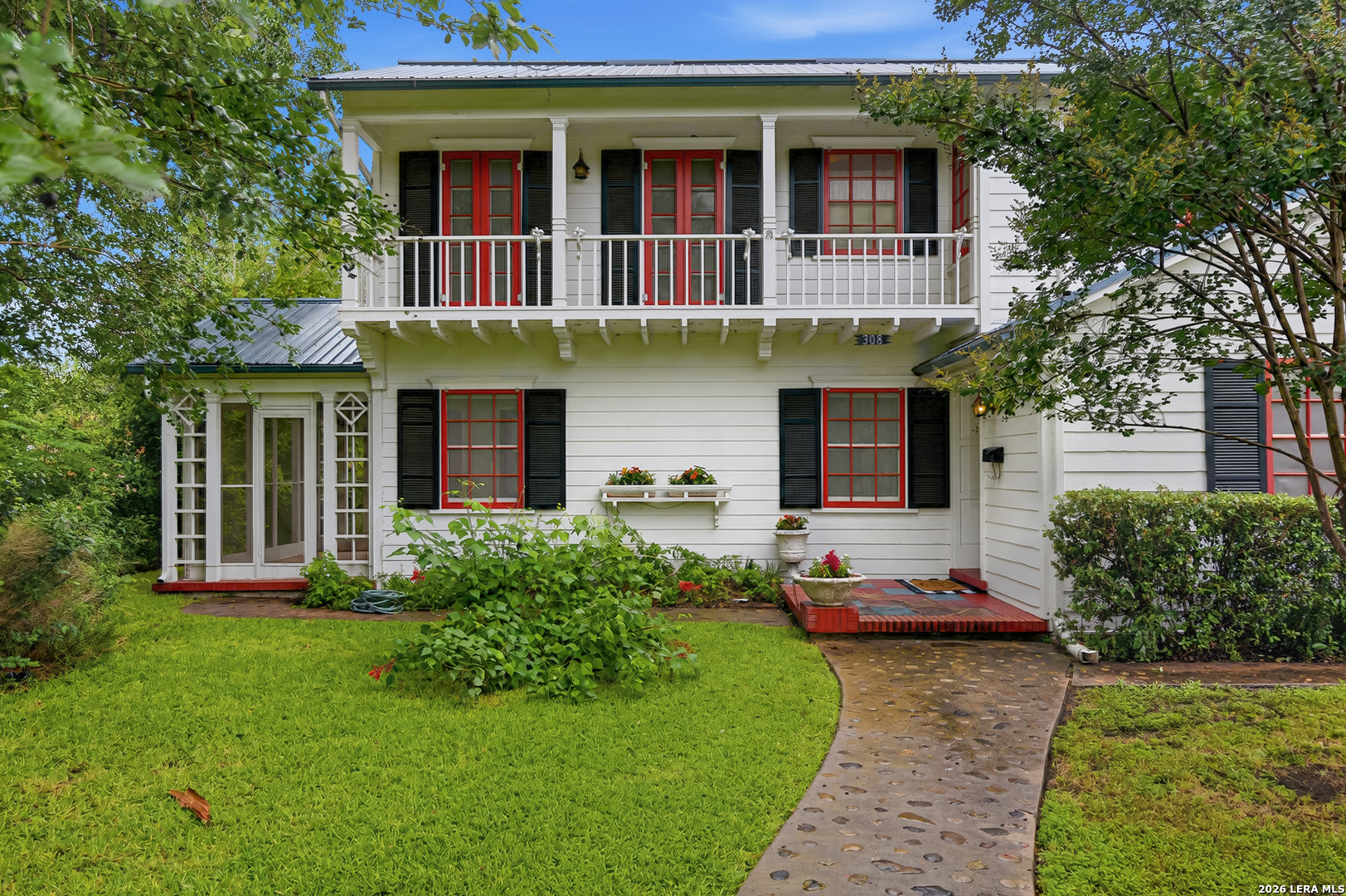 main property photo 39
