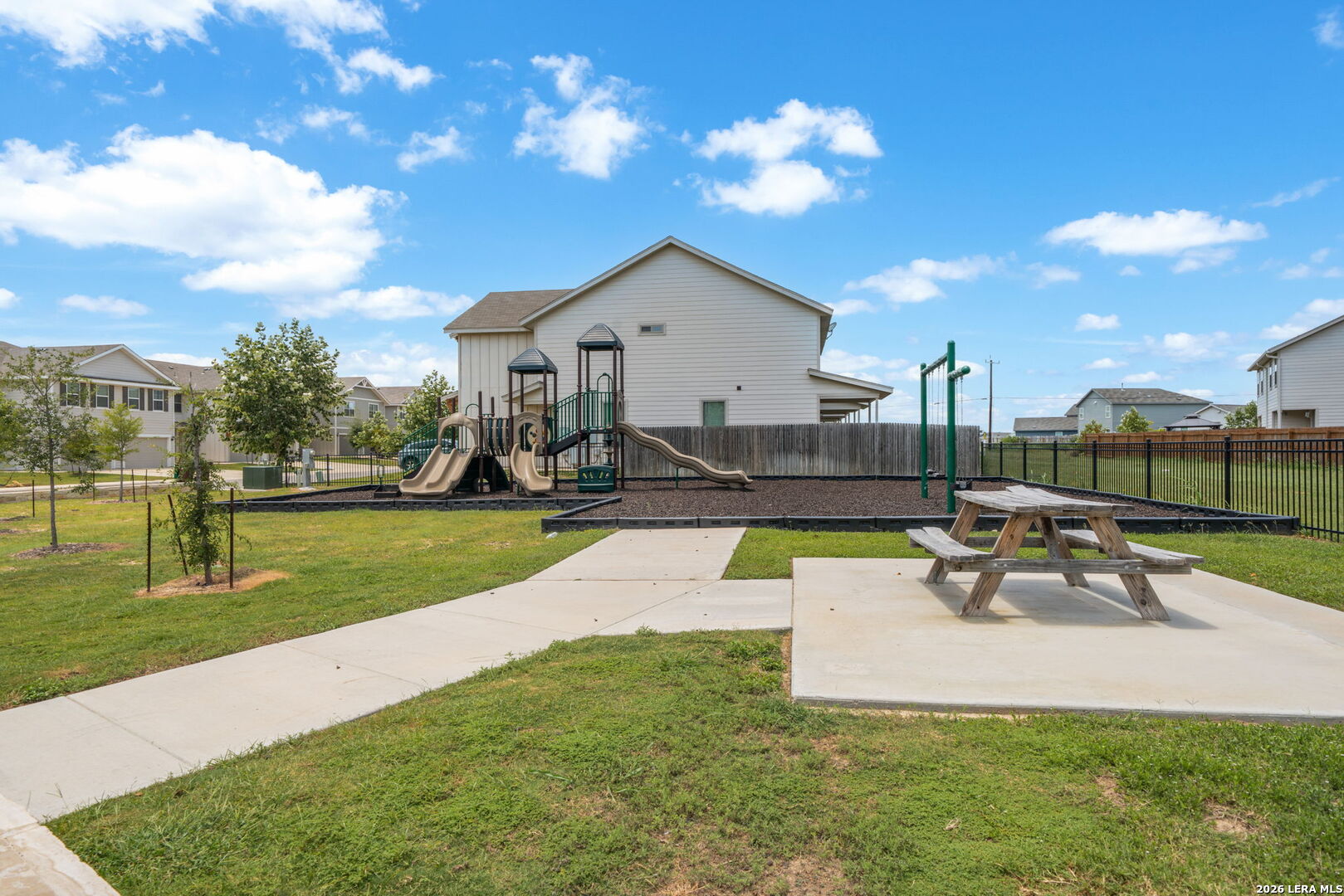 main property photo 49