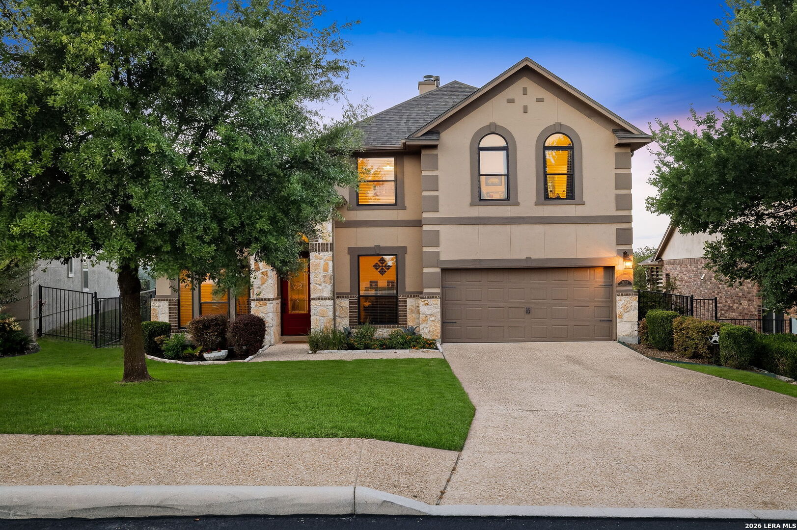 main property photo 2