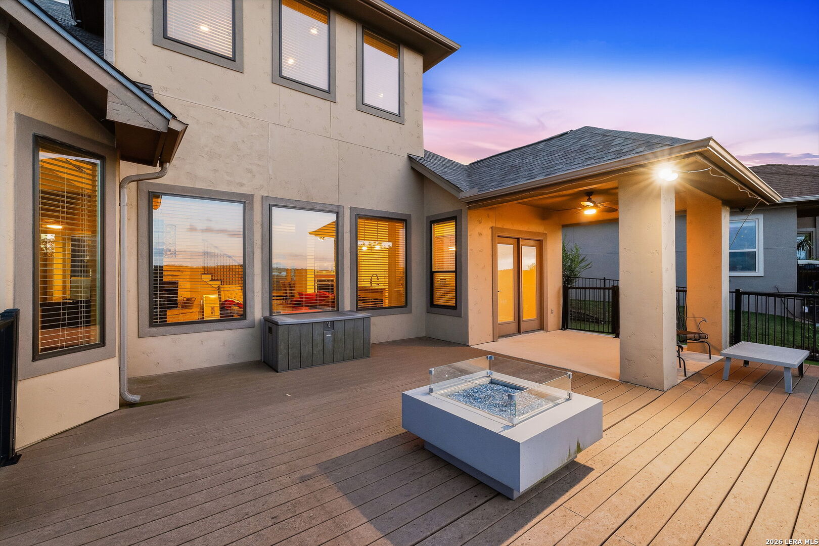 main property photo 30