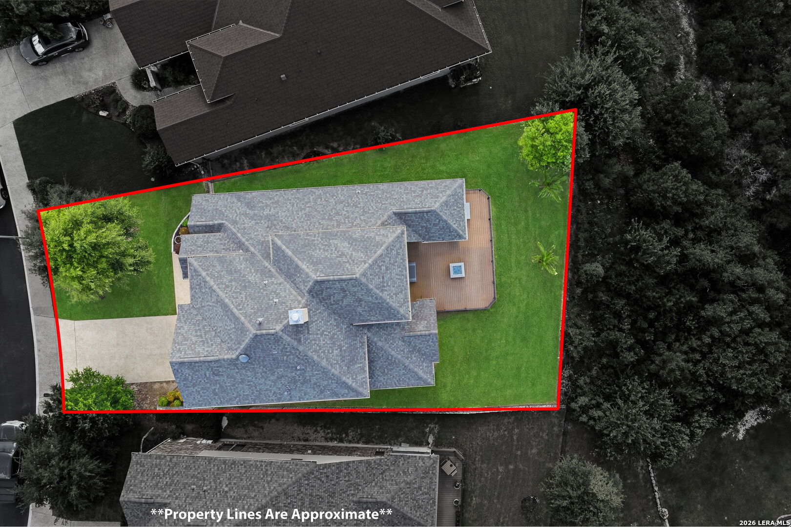 main property photo 37