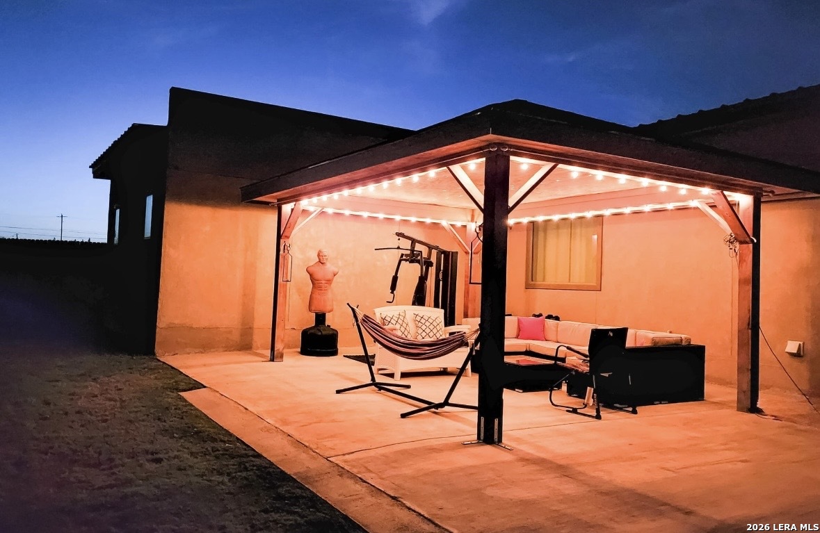main property photo 22