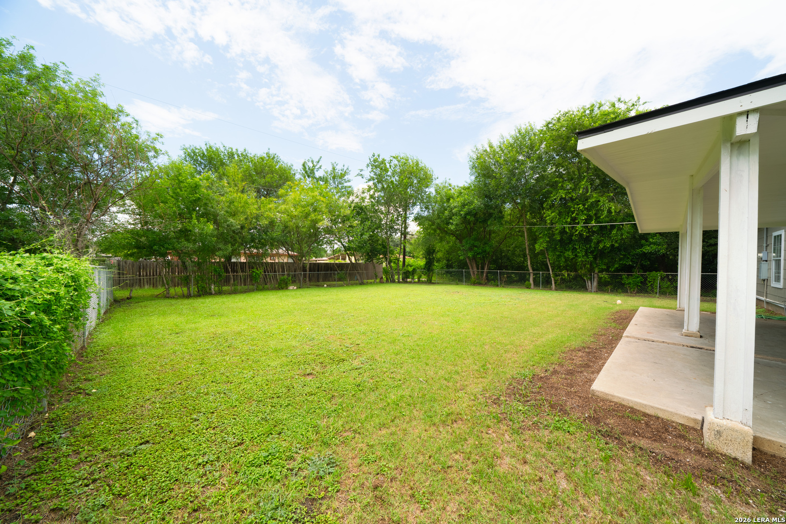 main property photo 15