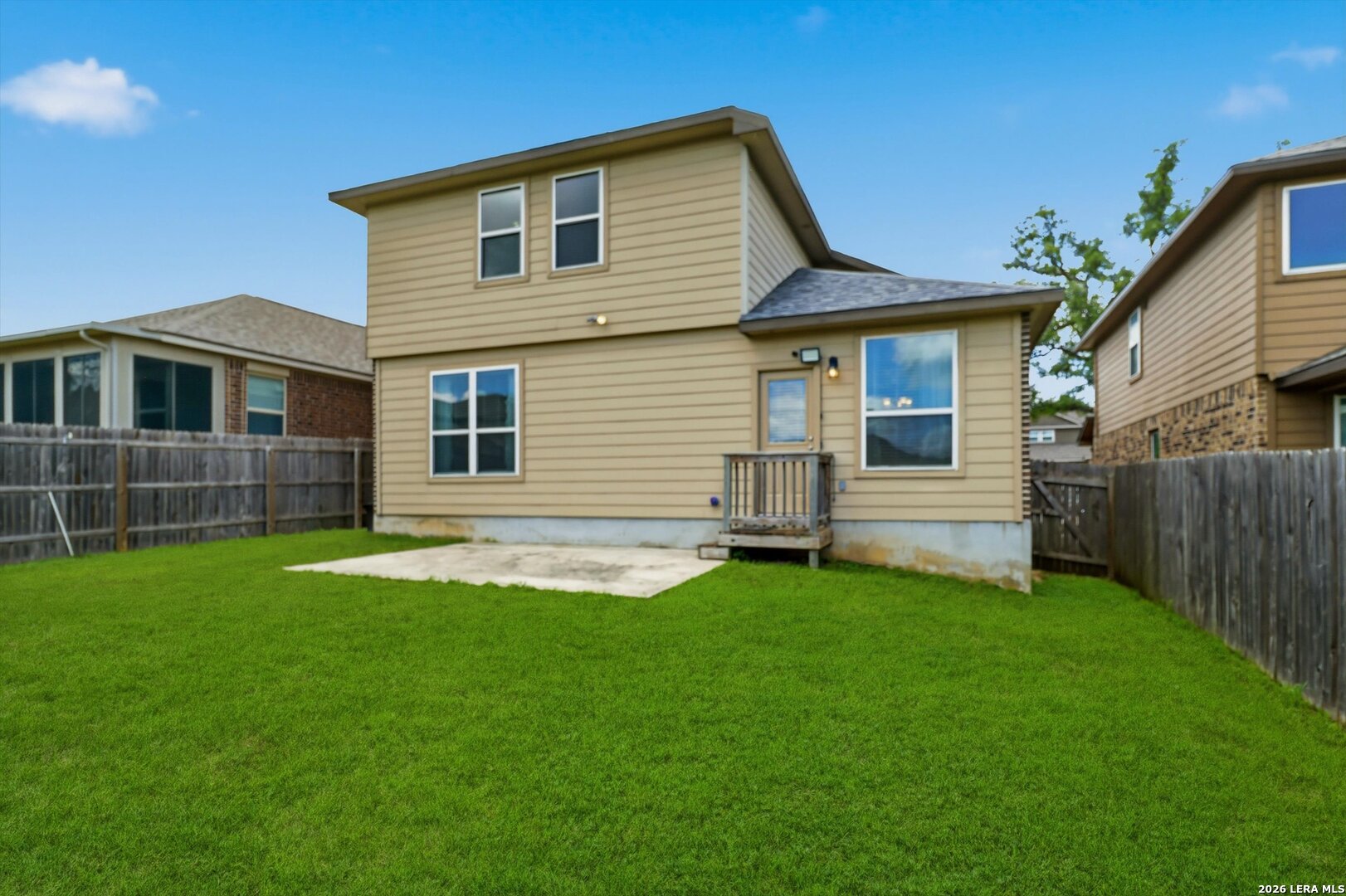 main property photo 33