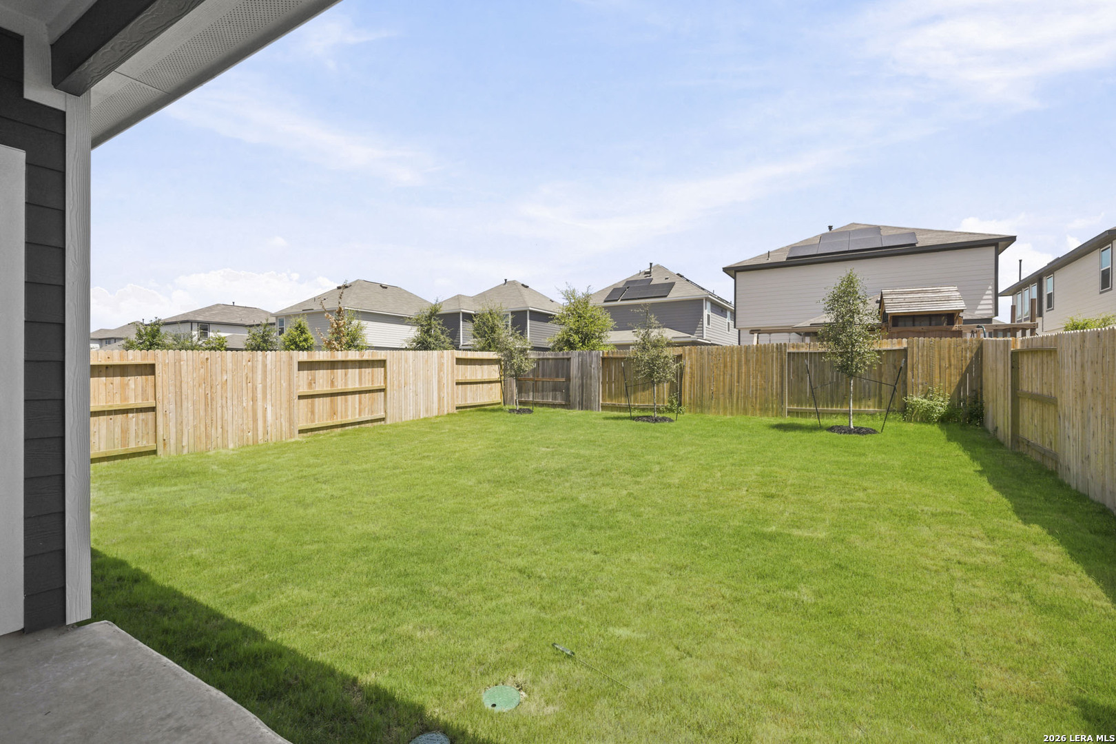 main property photo 23