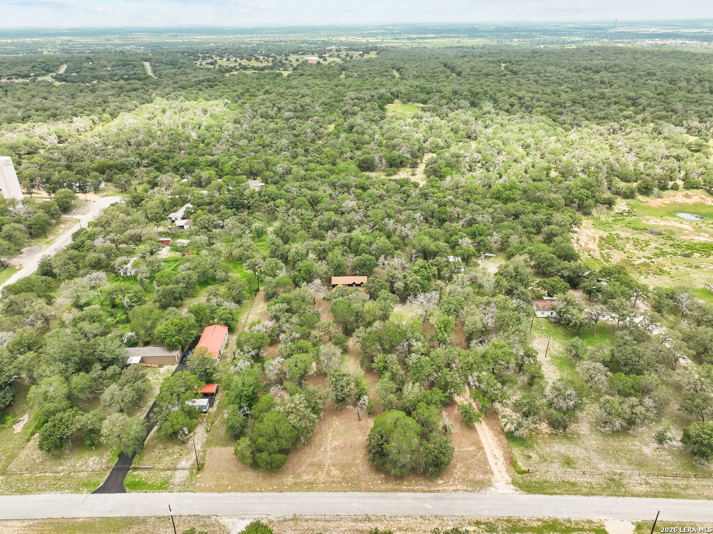 main property photo 38