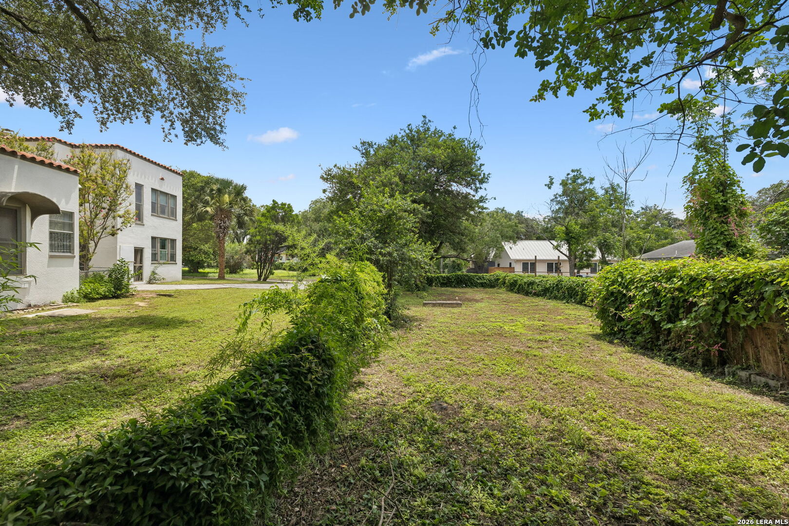 main property photo 39