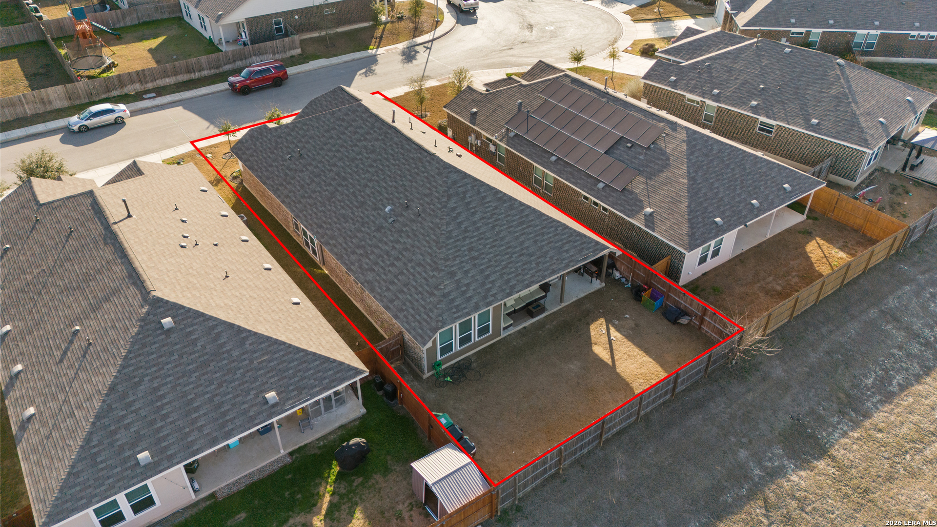 main property photo 29