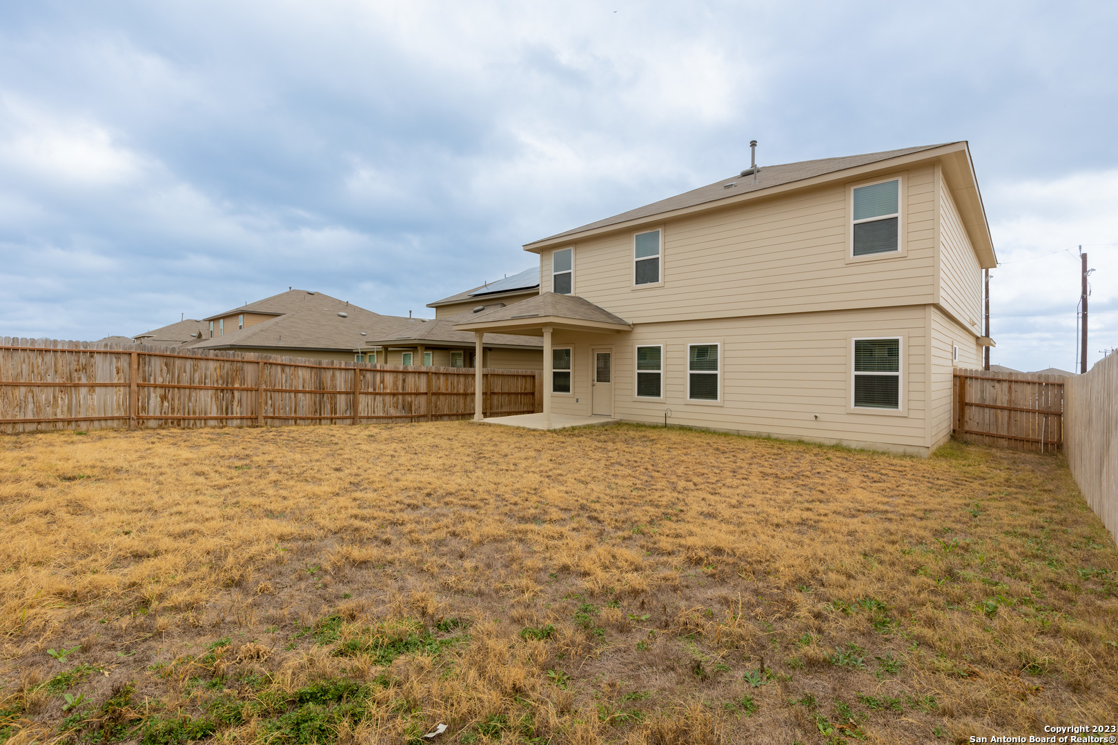 main property photo 35