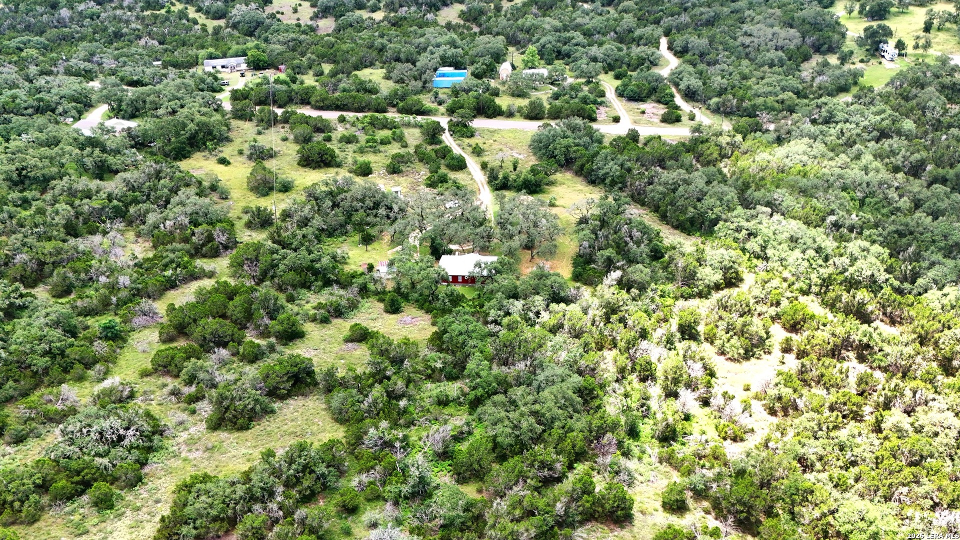 main property photo 30