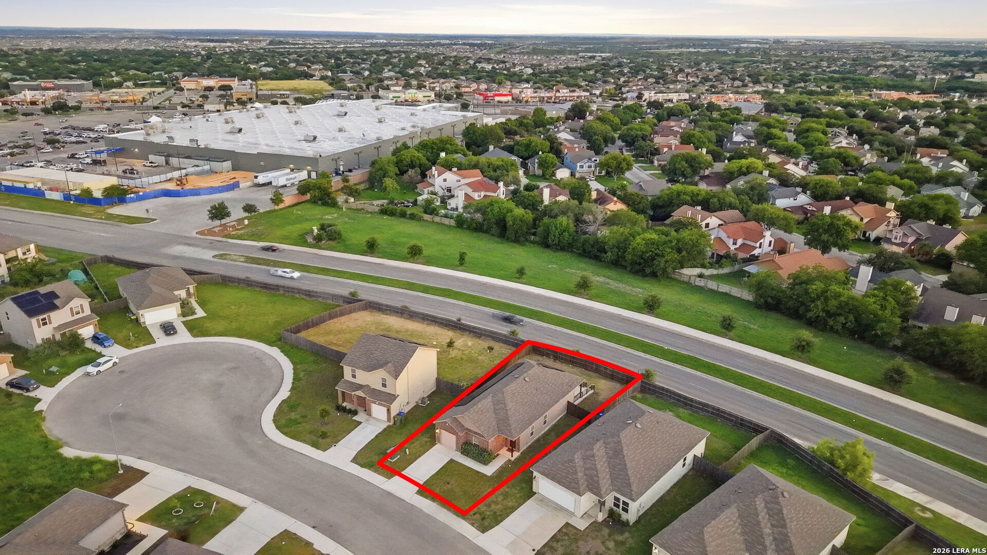 main property photo 24