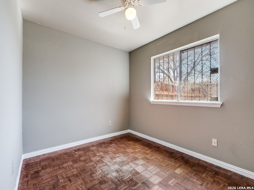main property photo 12