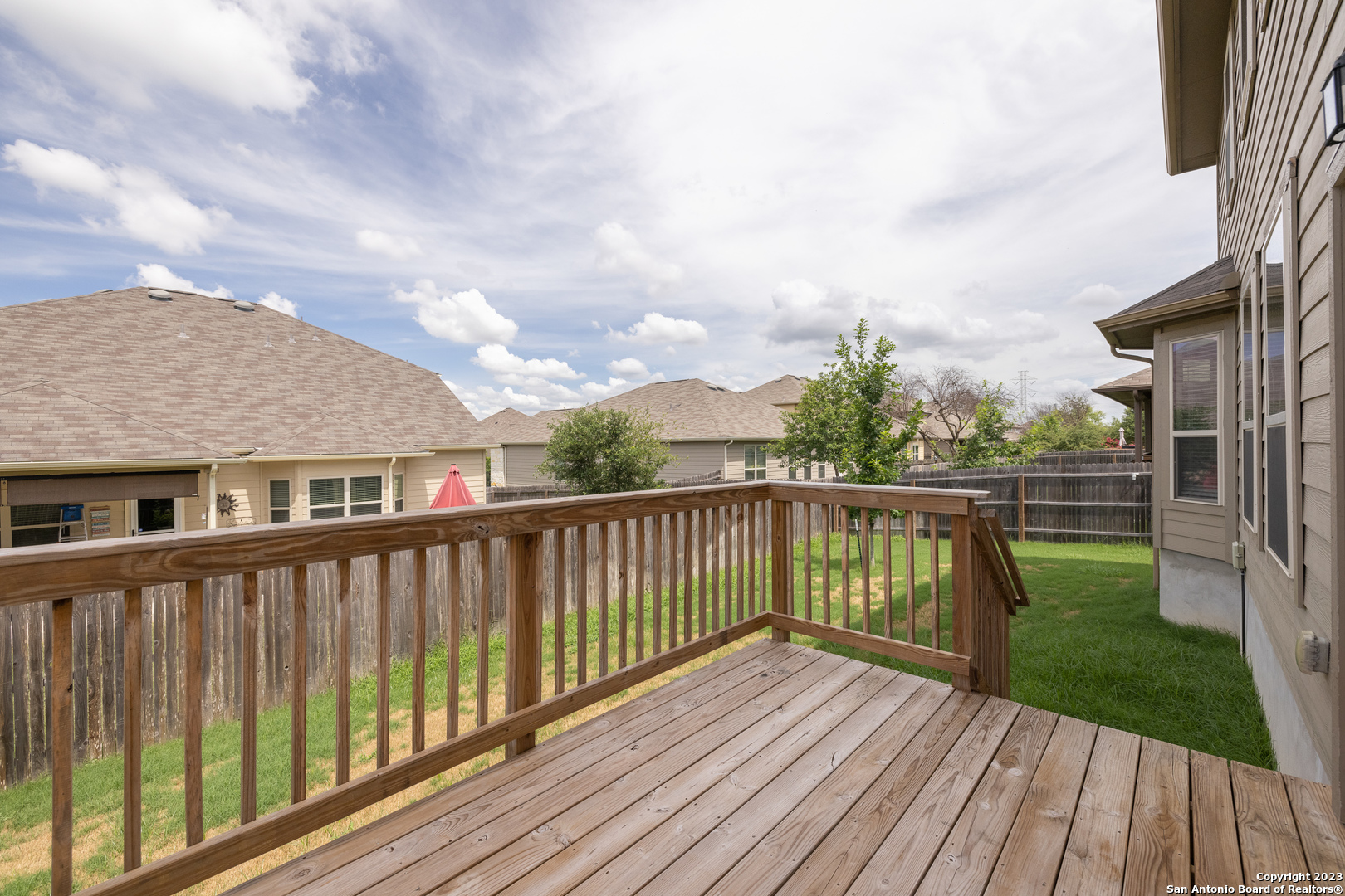 main property photo 19