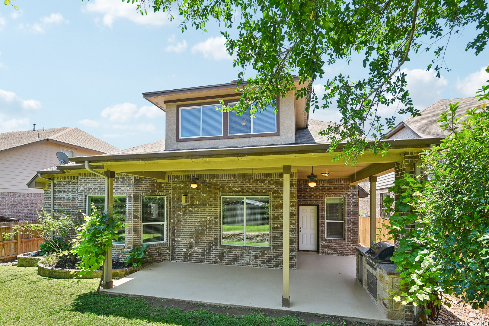 main property photo 40