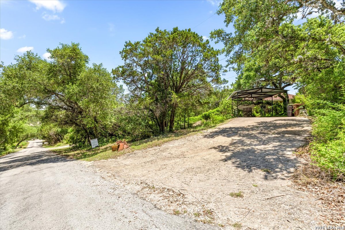 main property photo 29
