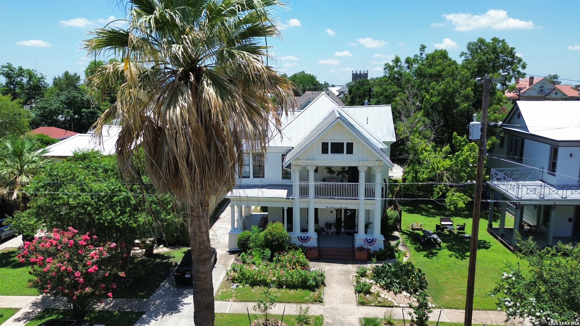 main property photo 39