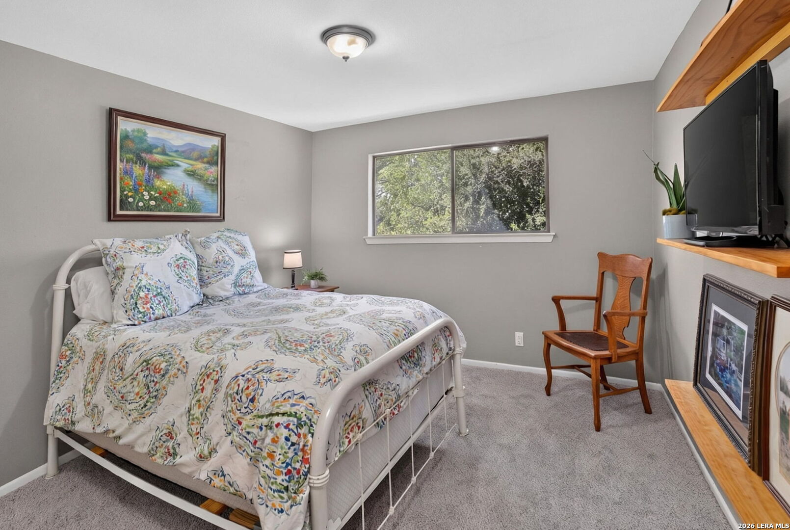 main property photo 23