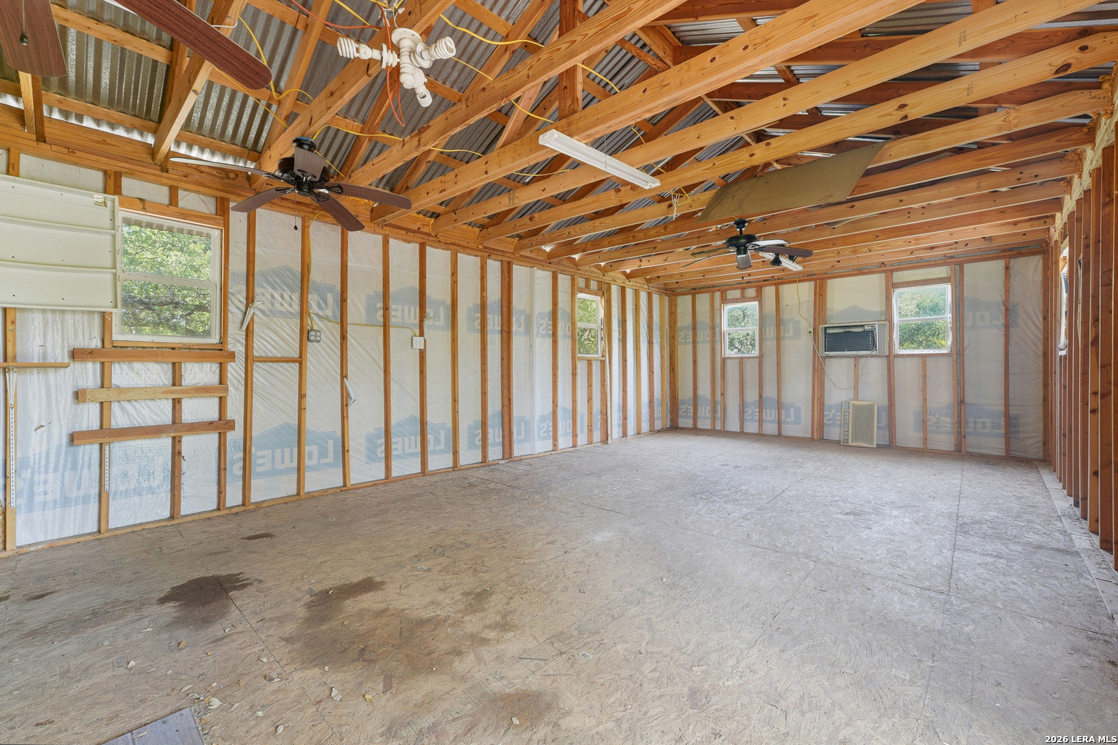 main property photo 38