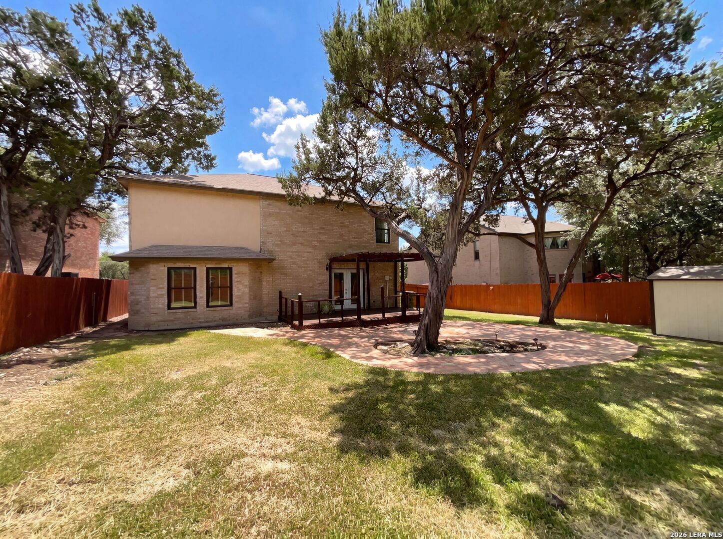 main property photo 4